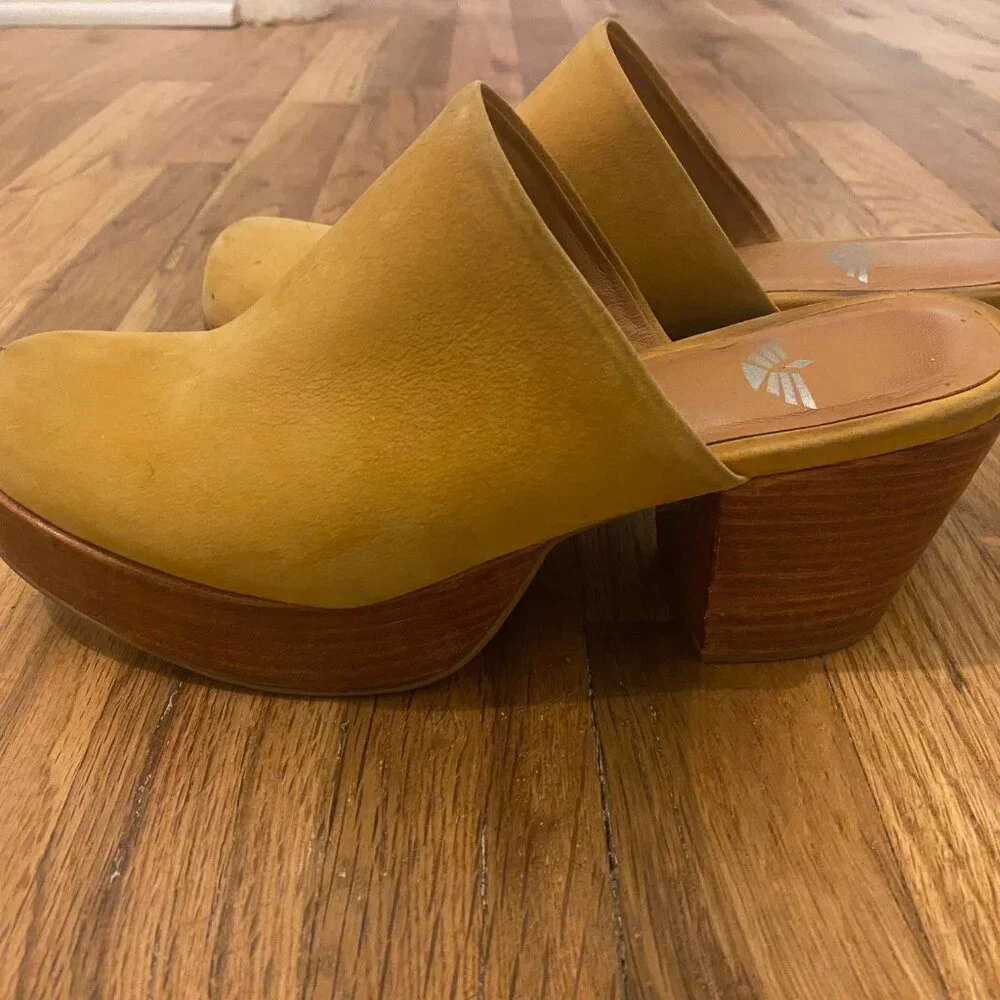 Fortess Of Inca Ava Clogs Amber sz 38 - Picture 6 of 8